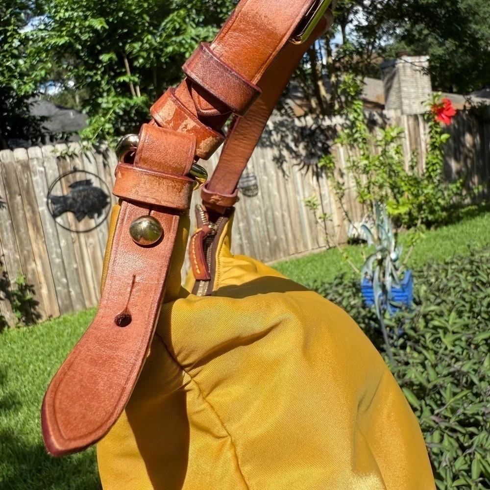 ▶️ Dooney & Bourke ◀️ Mustard Gold / Yellow Camden nylon hobo bag